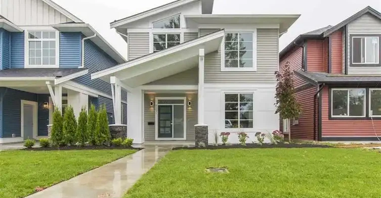 45991 Fourth Avenue, Chilliwack, BC, V2P 1N1