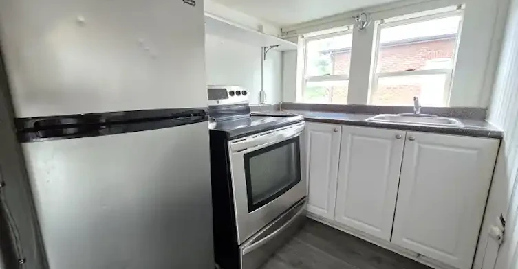 41 Fairbanks Street, Oshawa, ON, L1H 2L7 - 5
