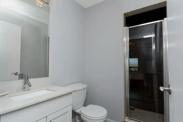 551 Maple Avenue, Burlington, ON, L7S 1M7 - 3
