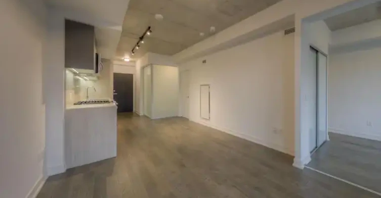 665 Kingston Road, Toronto, ON, M4E 0B6 - 8