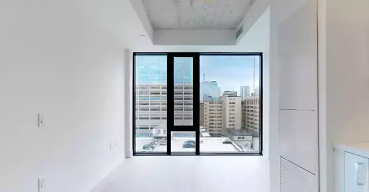 195 Mccaul Street, Toronto, ON, M5T 0E5