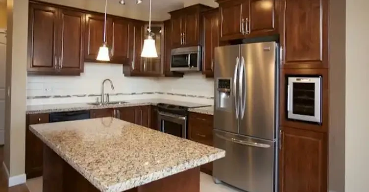 8288 207a Street, Langley, BC, V2Y 0L2 - 2