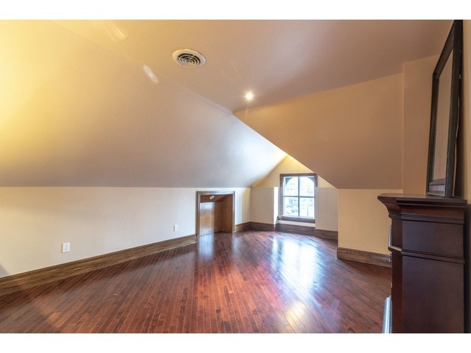 231 Main Street West, Hamilton, ON, L8P 1J4 - 11