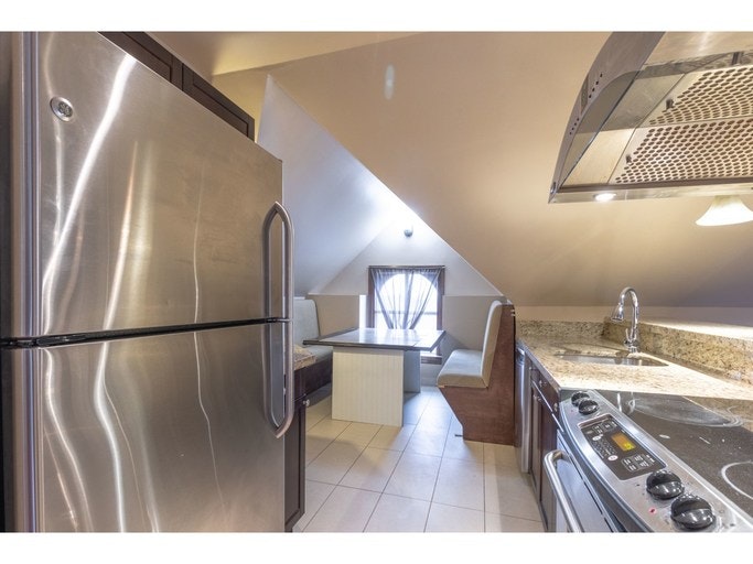 231 Main Street West, Hamilton, ON, L8P 1J4 - 5