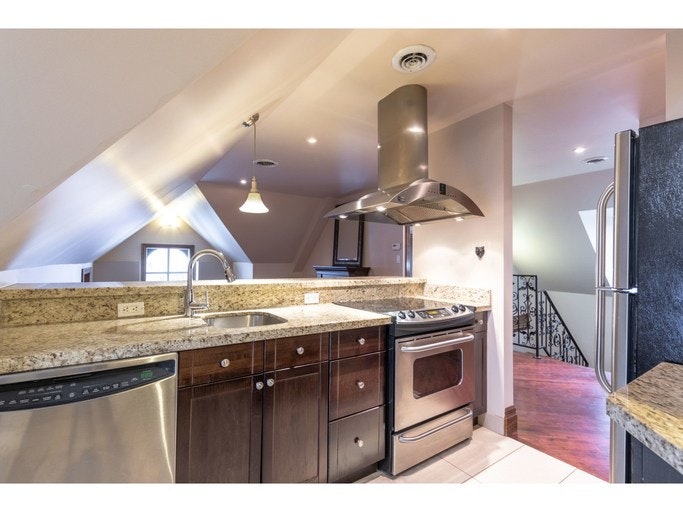 231 Main Street West, Hamilton, ON, L8P 1J4 - 3