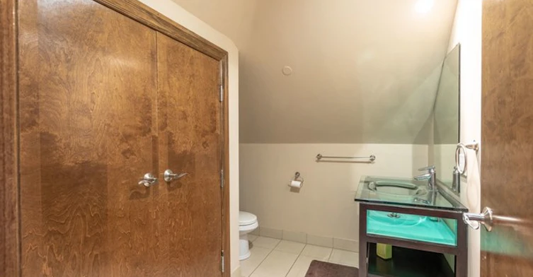 231 Main Street West, Hamilton, ON, L8P 1J4 - 6