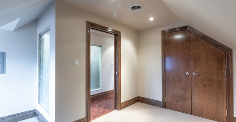 231 Main Street West, Hamilton, ON, L8P 1J4 - 16