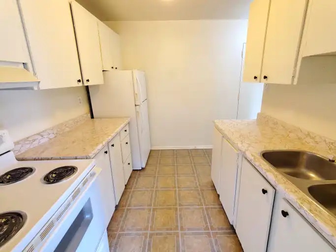 563 Oxford Street, Oshawa, ON, L1J 3V5 - 6