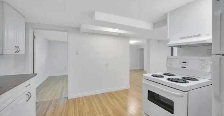 10843 64 Avenue Northwest, Edmonton, AB, T6H 1T3 - 6