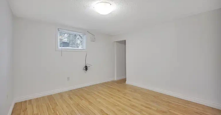10843 64 Avenue Northwest, Edmonton, AB, T6H 1T3 - 10