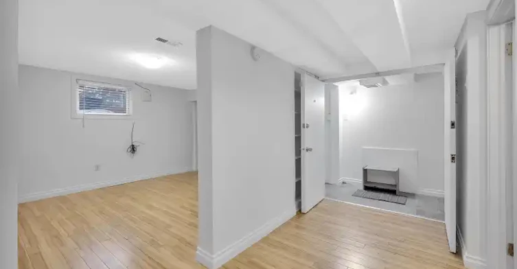 10843 64 Avenue Northwest, Edmonton, AB, T6H 1T3 - 2
