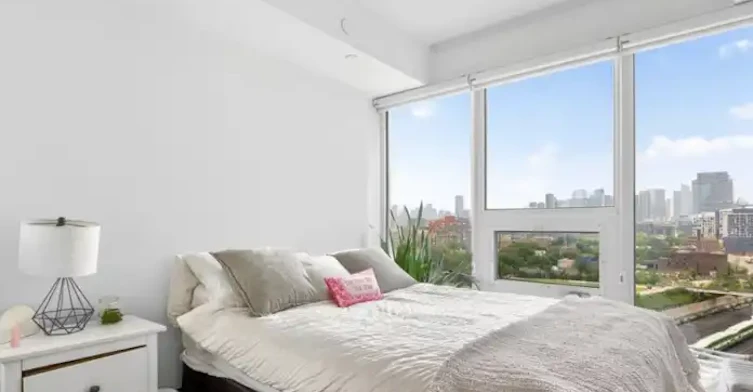 19 Western Battery Road, Toronto, ON, M6K 0E3 - 8