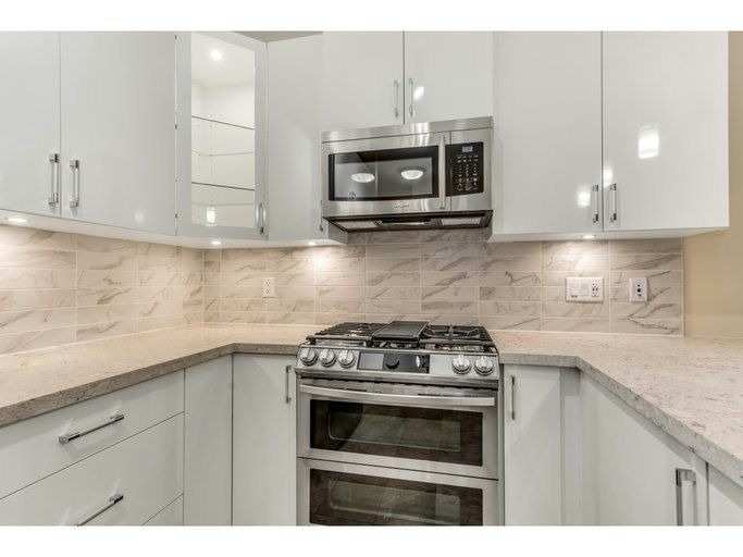 14588 Mcdougall Drive, Surrey, BC, V4P 0H1 - 14
