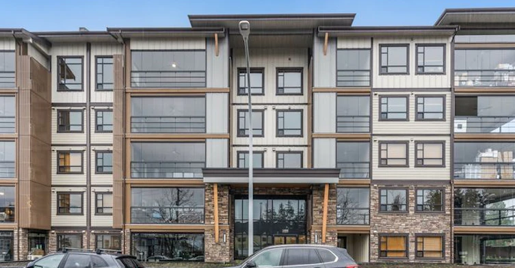 14588 Mcdougall Drive, Surrey, BC, V4P 0H1