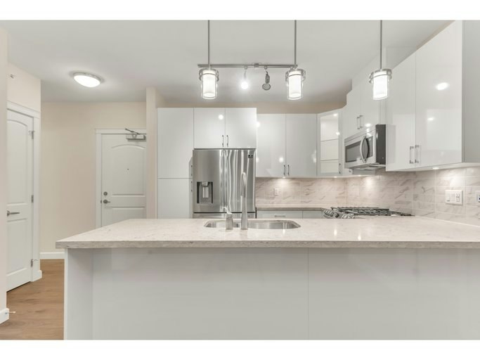 14588 Mcdougall Drive, Surrey, BC, V4P 0H1 - 7