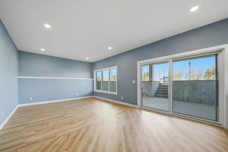 4025 Lakeshore Drive, Sylvan Lake, AB, T4S 1B9 - 3