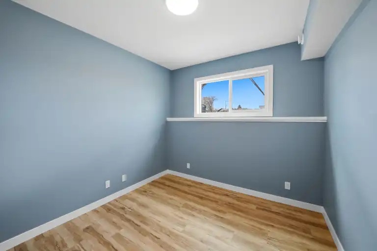 4025 Lakeshore Drive, Sylvan Lake, AB, T4S 1B9 - 9
