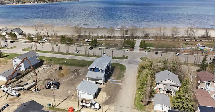 4025 Lakeshore Drive, Sylvan Lake, AB, T4S 1B9 - 16