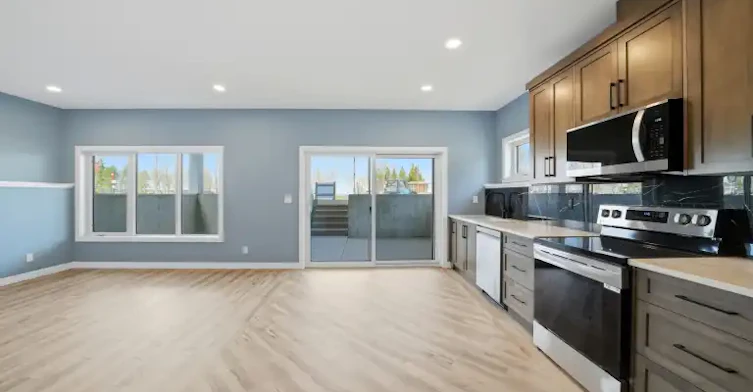 4025 Lakeshore Drive, Sylvan Lake, AB, T4S 1B9