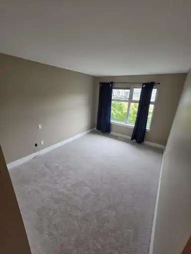 212 Brookes Street, New Westminster, BC, V3M 5B1 - 12