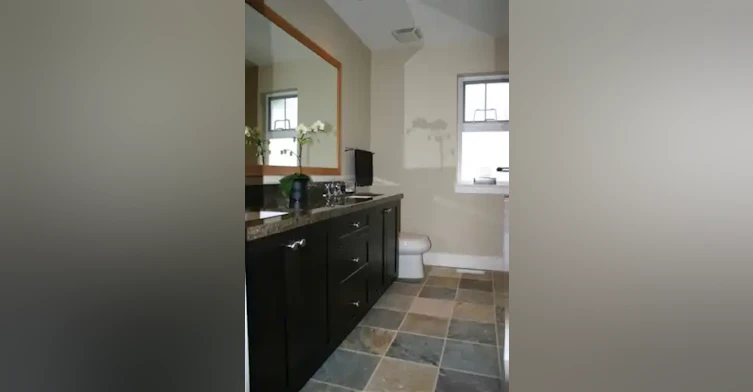 212 Brookes Street, New Westminster, BC, V3M 5B1 - 5