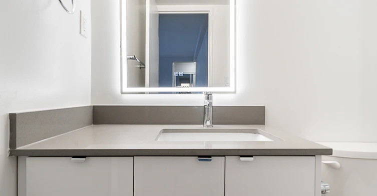 1230 Nelson Street, Vancouver, BC, V6E 1J6 - 5