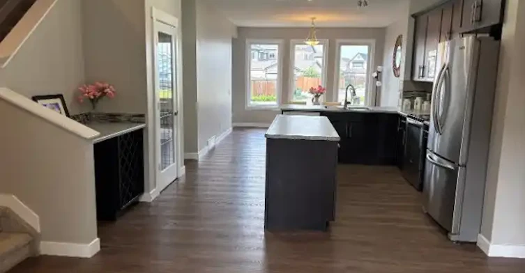 3110 Paisley Road Southwest, Edmonton, AB, T6W 1A3 - 3