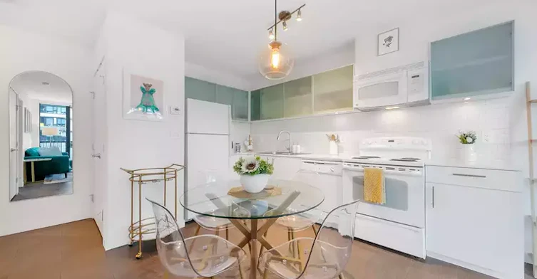 66 West Cordova Street, Vancouver, BC, V6B 0L2 - 6