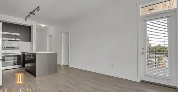 15735 85 Avenue, Surrey, BC, V4N 6Z2 - 4