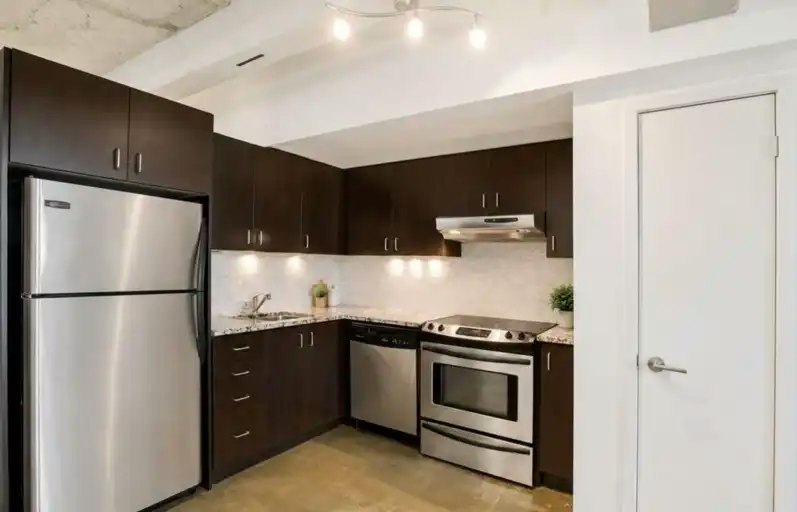 201 Carlaw Avenue, Toronto, ON, M4M 2S3 - 2