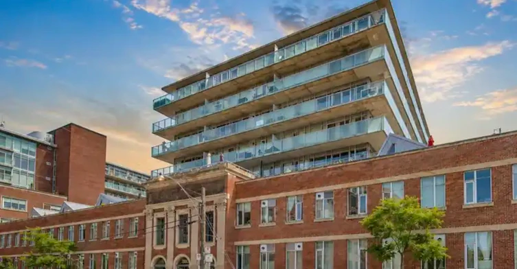 201 Carlaw Avenue, Toronto, ON, M4M 2S3 - 9