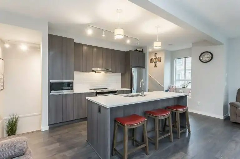 30930 Westridge Place, Abbotsford, BC, V2T 0H6 - 6