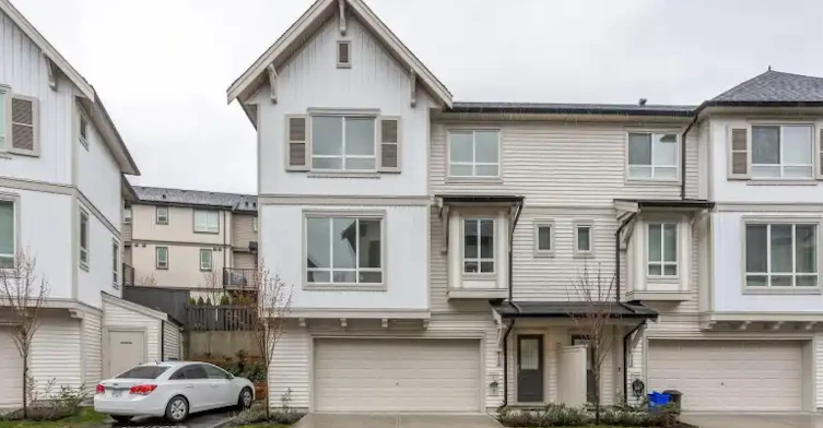 30930 Westridge Place, Abbotsford, BC, V2T 0H6