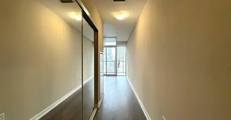 105 George Street, Toronto, ON, M5A 0L4 - 3