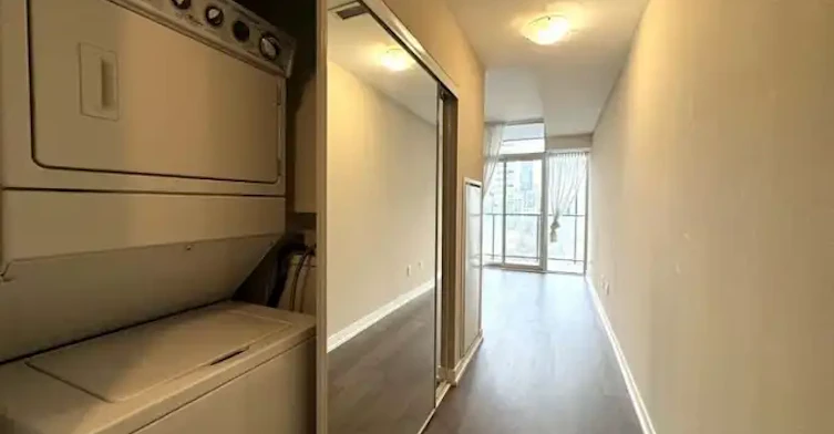 105 George Street, Toronto, ON, M5A 0L4 - 7