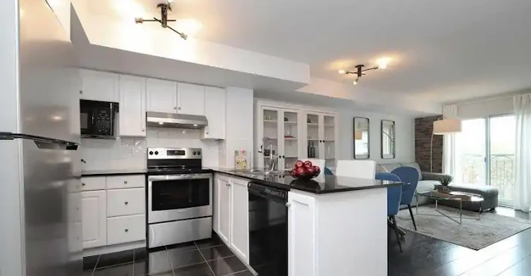 323 Richmond Street East, Toronto, ON, M5A 4R3 - 4