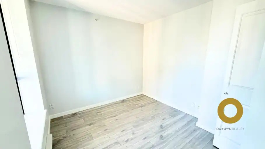 814 Royal Avenue, New Westminster, BC, V3M 1J9 - 14