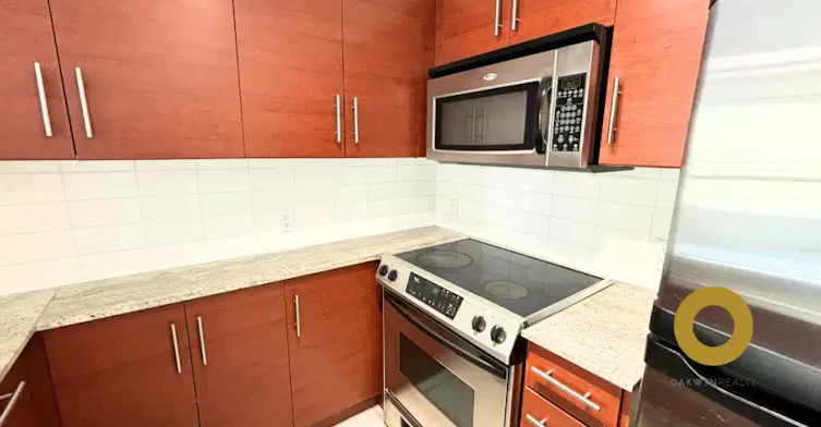 814 Royal Avenue, New Westminster, BC, V3M 1J9 - 4