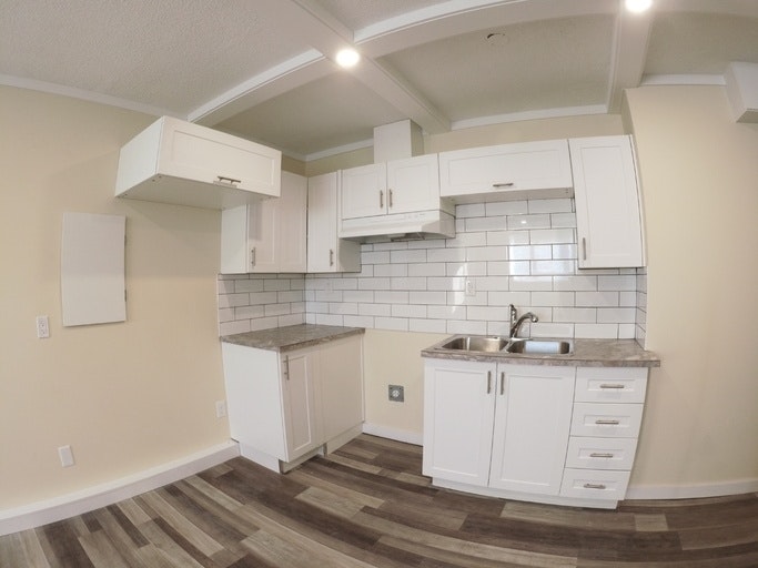 4821 52 Street, Red Deer, AB, T4N 2C6 - 6