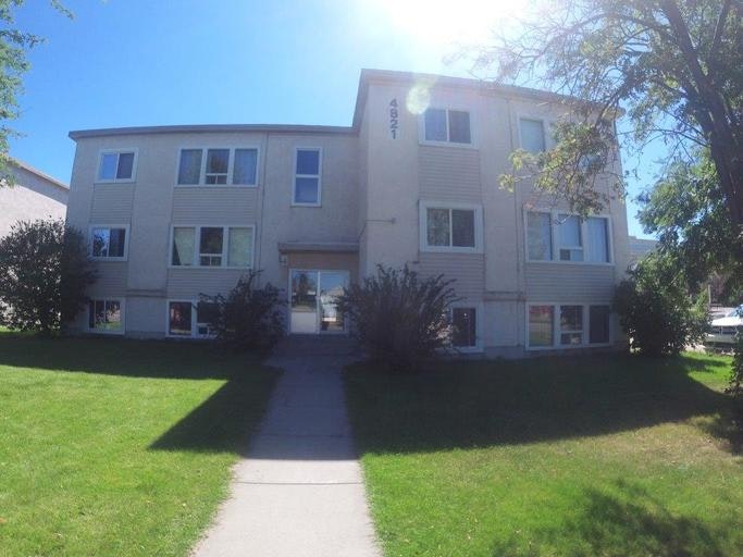 4821 52 Street, Red Deer, AB, T4N 2C6