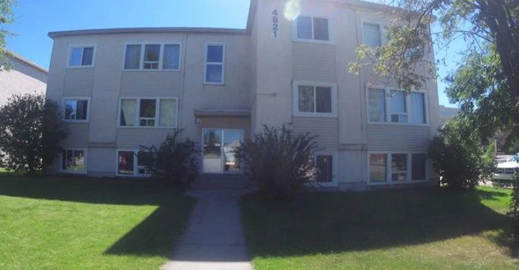 4821 52 Street, Red Deer, AB, T4N 2C6