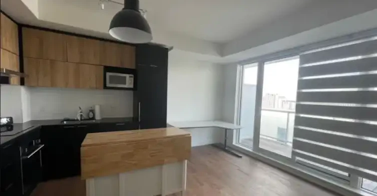 10 Rouge Valley Drive West, Markham, ON, L6G 0G9 - 2