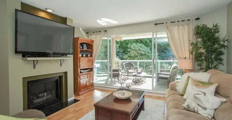 15025 Victoria Avenue, Surrey, BC, V4B 1G2 - 8