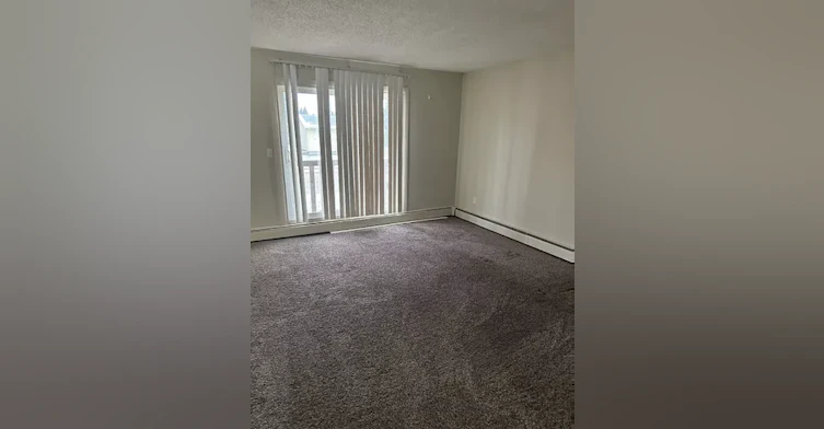 3832 47 Street, Red Deer, AB, T4N 1N6 - 3