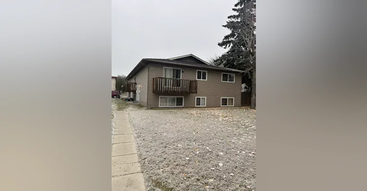 3832 47 Street, Red Deer, AB, T4N 1N6
