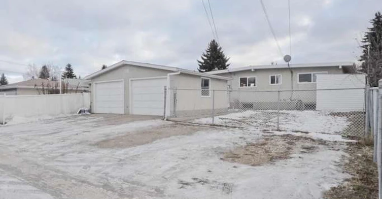 7416 86 Avenue Northwest, Edmonton, AB, T6B 0K7 - 18