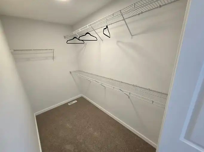 28 Stoneknife Crescent, Winnipeg, MB, R3X 0V4 - 11