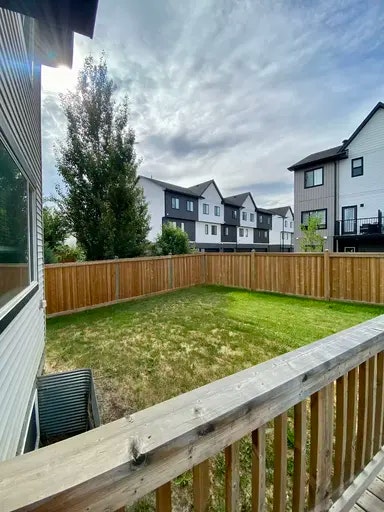 4913 Charles Point Southwest, Edmonton, AB, T6W 3H1 - 5