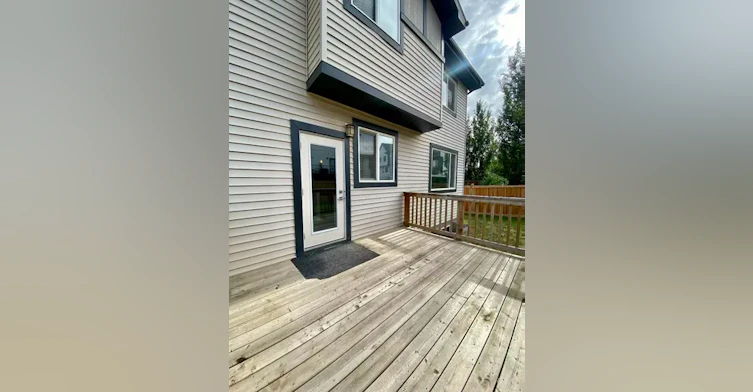 4913 Charles Point Southwest, Edmonton, AB, T6W 3H1 - 4