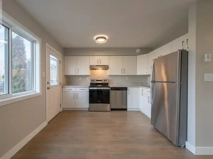 649 Reemon Drive, Kamloops, BC, V2B 6S9 - 4